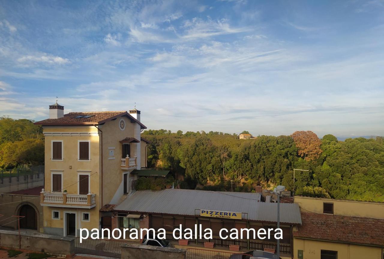 La Casina Di Karol Appartement Ronciglione  Buitenkant foto